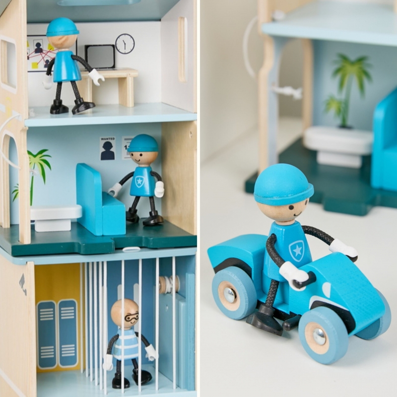 CLASSIC WORLD Posterunek Policji Drewniany Samochód Helikopter FIgurki 12el.